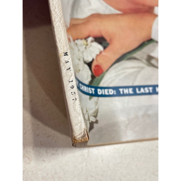 Vintage McCalls Magazine May 1957 Audrey Hepburn Funny Face Betsy McCall Dolls - Picture 3 of 16